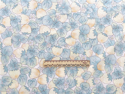 Tela Estampada de Algodón Twill con Diseño de Fresas - Image 8
