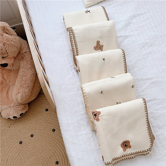 Manta de Siesta Orgánica con Bordado Infantil - Image 13