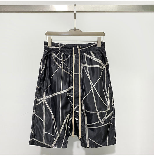 Shorts Cómodos con Estampado Abstracto en Tela Ligera - Image 26