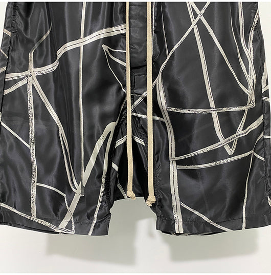 Shorts Cómodos con Estampado Abstracto en Tela Ligera - Image 34