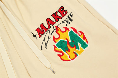 Shorts Casuales con Letras Bordadas en Llamas - Image 12
