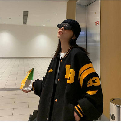 Sudadera Acolchada con Capucha y Cierre de Diseño Japonés Negro - Image 14