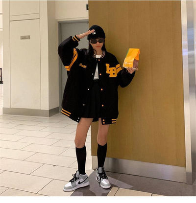 Sudadera Acolchada con Capucha y Cierre de Diseño Japonés Negro - Image 17