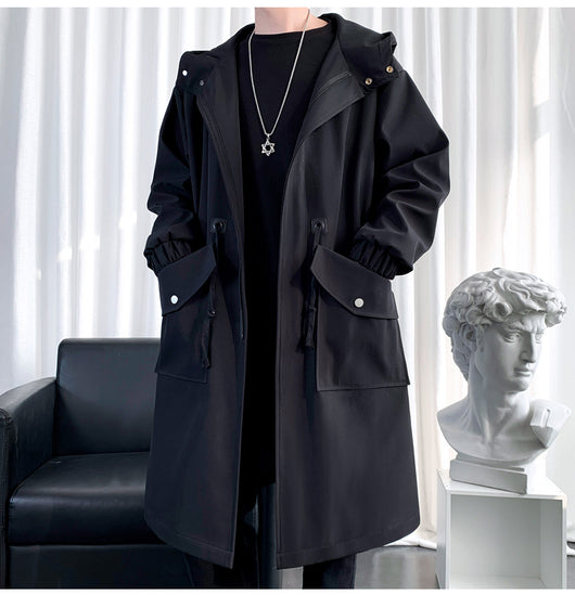 Chamarra Cortaviento Larga con Capucha y Bolsillos Amplios para Hombre - Image 10