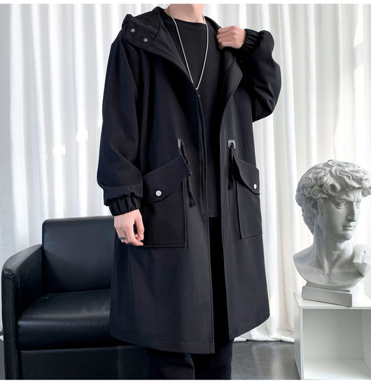 Chamarra Cortaviento Larga con Capucha y Bolsillos Amplios para Hombre - Image 11