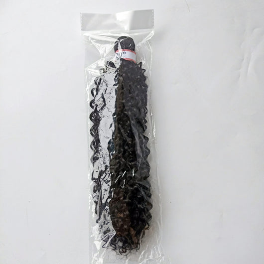 Peluca Mixta Fibra Sintética y Cabello Natural - Flequillo Cortina - Image 10