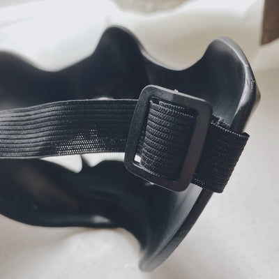 Máscara de Cosplay de Moldeo Único en Resina con Diseño Cóncavo - Image 11