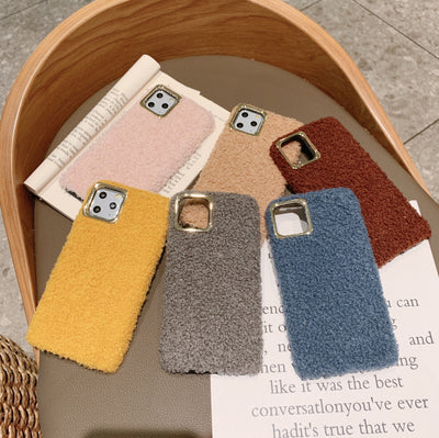 Funda Móvil Peluche Otoño e Invierno - Protección Suave y Cálida - Image 9