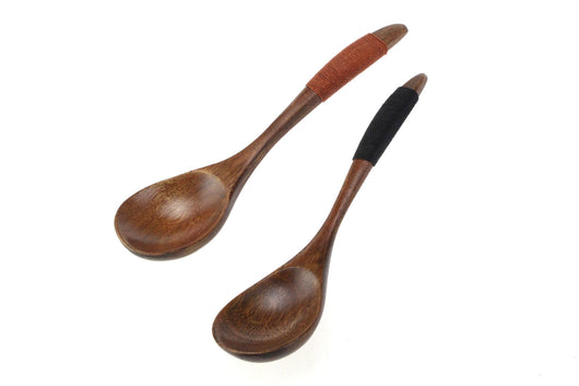 Juego de Cubiertos de Madera con Cordel Decorativo - Image 6