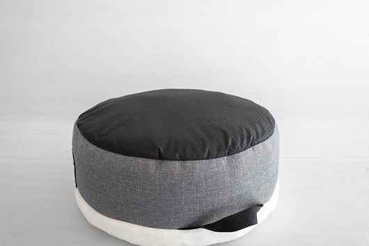 Cama Nido Felino 4 Estaciones - Saco de Dormir Cerrado para Gatos - Image 7