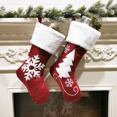 Bolsa de Regalos con Calcetines Navideños - Image 14