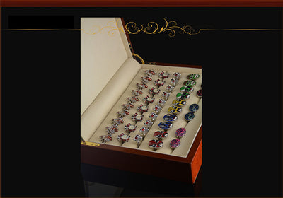 Caja de Almacenamiento de Lujo para Gemelos y Anillos con Acabado Piano - Image 10