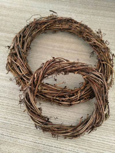 Corona de Ratán Natural Tejida para Decoración del Hogar - Image 10