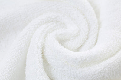 Toalla Blanca para Masaje de Pies - Image 11