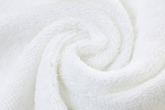 Toalla Blanca para Masaje de Pies - Image 11