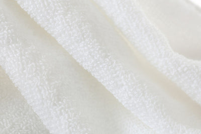 Toalla Blanca para Masaje de Pies - Image 12