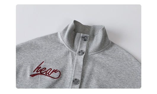 Chaqueta Casual Suelta con Cuello Alto y Letras Bordadas - Image 9