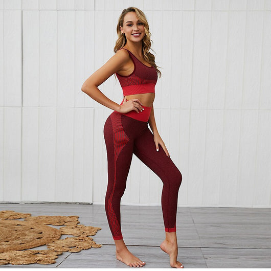 Conjunto de Yoga sin Costuras con Tecnología Absorbente de Humedad para Mujer - Image 14