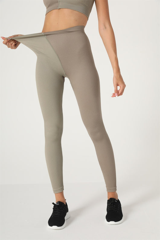 Conjunto Deportivo Corto para Ciclismo, Fitness y Yoga - Image 21