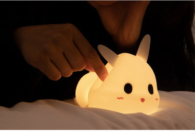 Luz Nocturna Conejo Adorable de Silicona - Image 22