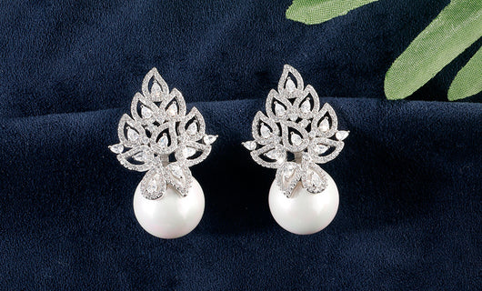 Aretes de Perla con Patrón Calado Elegante - Image 11