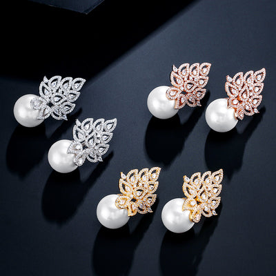 Aretes de Perla con Patrón Calado Elegante - Image 16