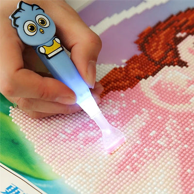Bolígrafo Luminoso para Pintura de Diamantes - Punta Brillante de Precisión - Image 12