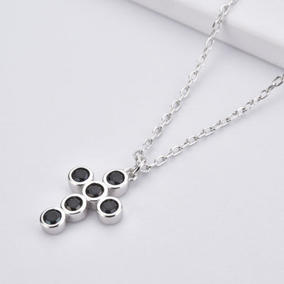 Collar Colgante Cruz de Plata 925 con Circones Blancos y Negros - Image 18