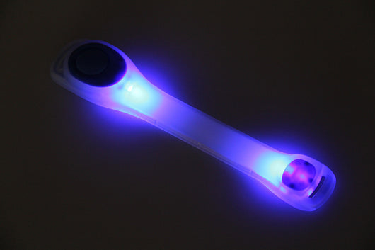 Brazalete LED Reflectante de Seguridad Nocturna para Ciclismo y Running - Image 26
