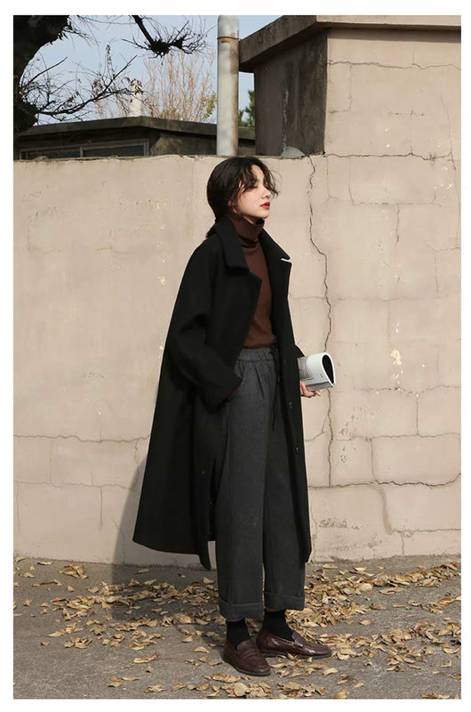 Abrigo Largo de Lana Estilo Universitario para Mujer - Image 8
