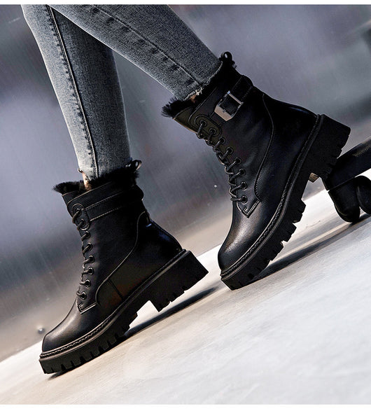 Botas Martin de Cachemira con Tacón Grueso y Tubo Medio en Lana - Image 11