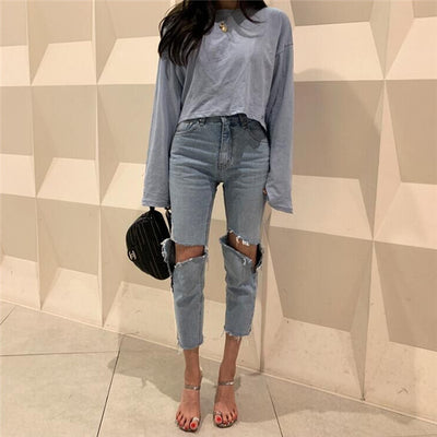 Jeans Azul Cintura Alta con Roturas Irregulares y Bordes Deshilachados - Image 9