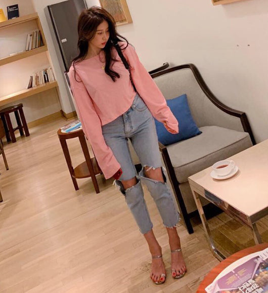 Jeans Azul Cintura Alta con Roturas Irregulares y Bordes Deshilachados - Image 11