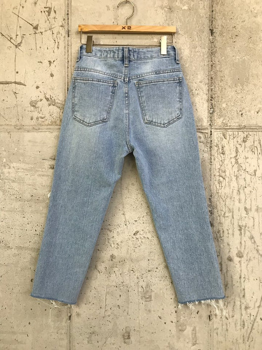 Jeans Azul Cintura Alta con Roturas Irregulares y Bordes Deshilachados - Image 20
