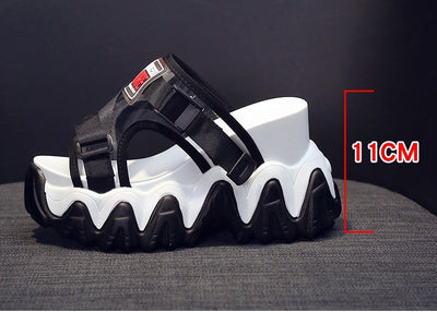 Sandalias y Pantuflas de Suela Gruesa para Mujer - Image 10