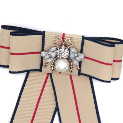 Broche de Lujo Elegante - Image 7
