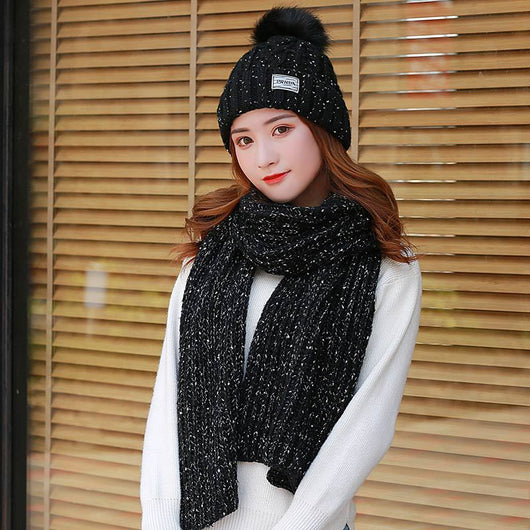 Gorro y Bufanda Larga de Lana para Mujer - Image 4