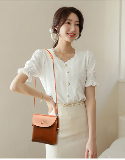 Bolso Mensajero de Cuero Suave para Mujer - Estilo Contemporáneo - Image 11