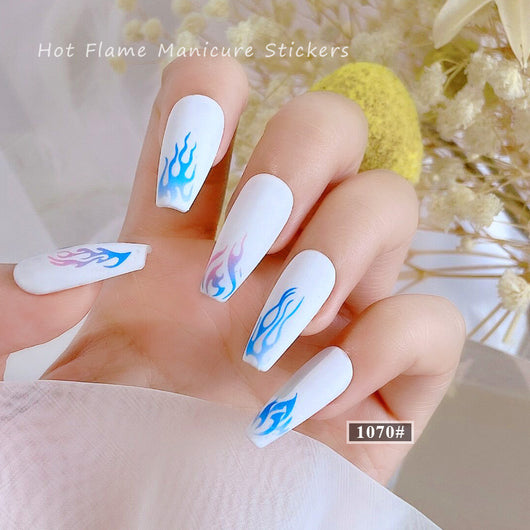 Adhesivo Decorativo para Uñas con Diseños Flama y Patrones - Image 10