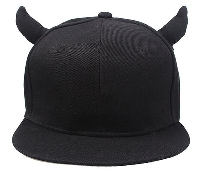 Gorra de Béisbol Negra con Cuernos - Image 7