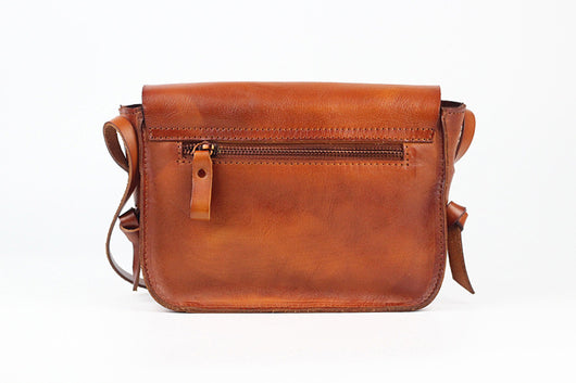 Bolsa de Cuero Retro Artesanal con Flecos para Mujer - Image 10