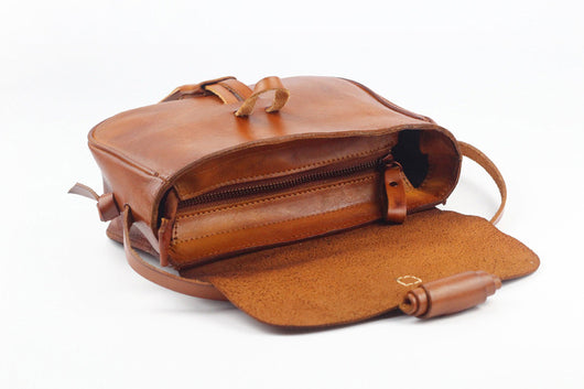 Bolsa de Cuero Retro Artesanal con Flecos para Mujer - Image 12