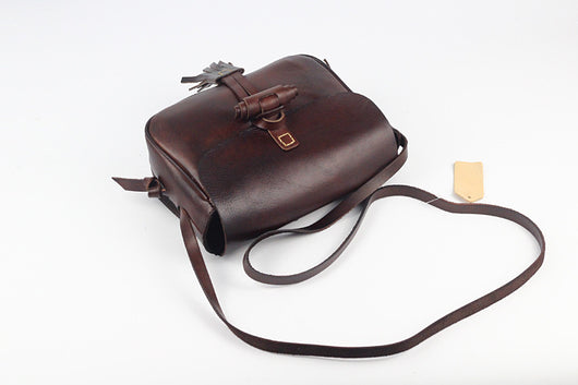 Bolsa de Cuero Retro Artesanal con Flecos para Mujer - Image 19