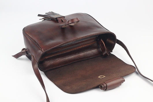 Bolsa de Cuero Retro Artesanal con Flecos para Mujer - Image 20