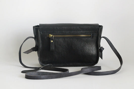 Bolsa de Cuero Retro Artesanal con Flecos para Mujer - Image 25
