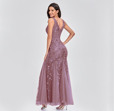 Vestido Largo Elegante sin Mangas con Escote V y Lentejuelas Bordadas - Image 6