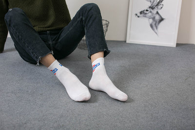Calcetines Deportivos Cortos con Diseño Literario Divertido - Image 11
