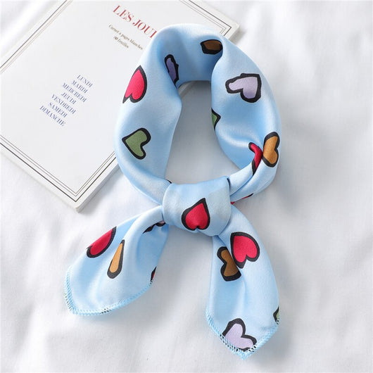 Pañuelo de Seda Estampado Corazones - Foulard Cuadrado Multiuso para Mujer - Image 11
