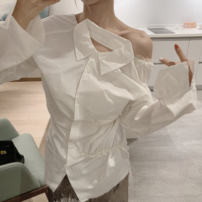 Blusa Blanca con Pliegues y Detalles de Encaje - Image 14