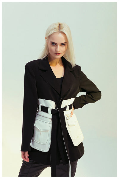 Traje Clásico Blanco y Negro - Image 9